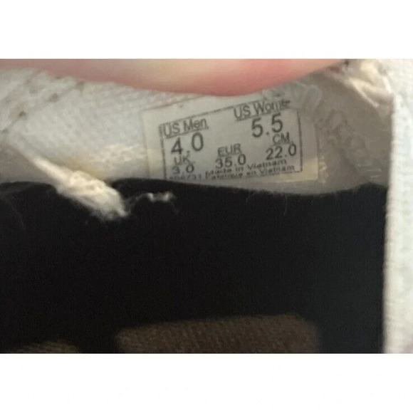 Vans Low Top Slip On Black & White Snake Print Women’s Size 5.5 Mens 4  Skate - Picture 8 of 9